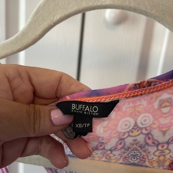 Top - Picture 3 of 3